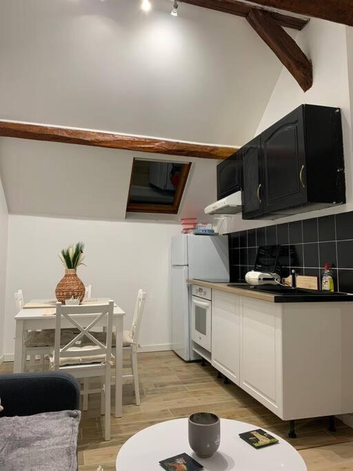 Appartement De Charme - 41M² Rosny-sur-Seine ภายนอก รูปภาพ