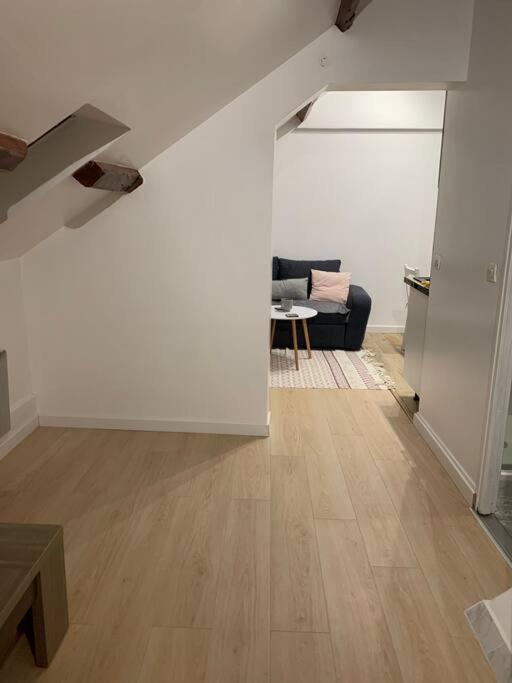 Appartement De Charme - 41M² Rosny-sur-Seine ภายนอก รูปภาพ